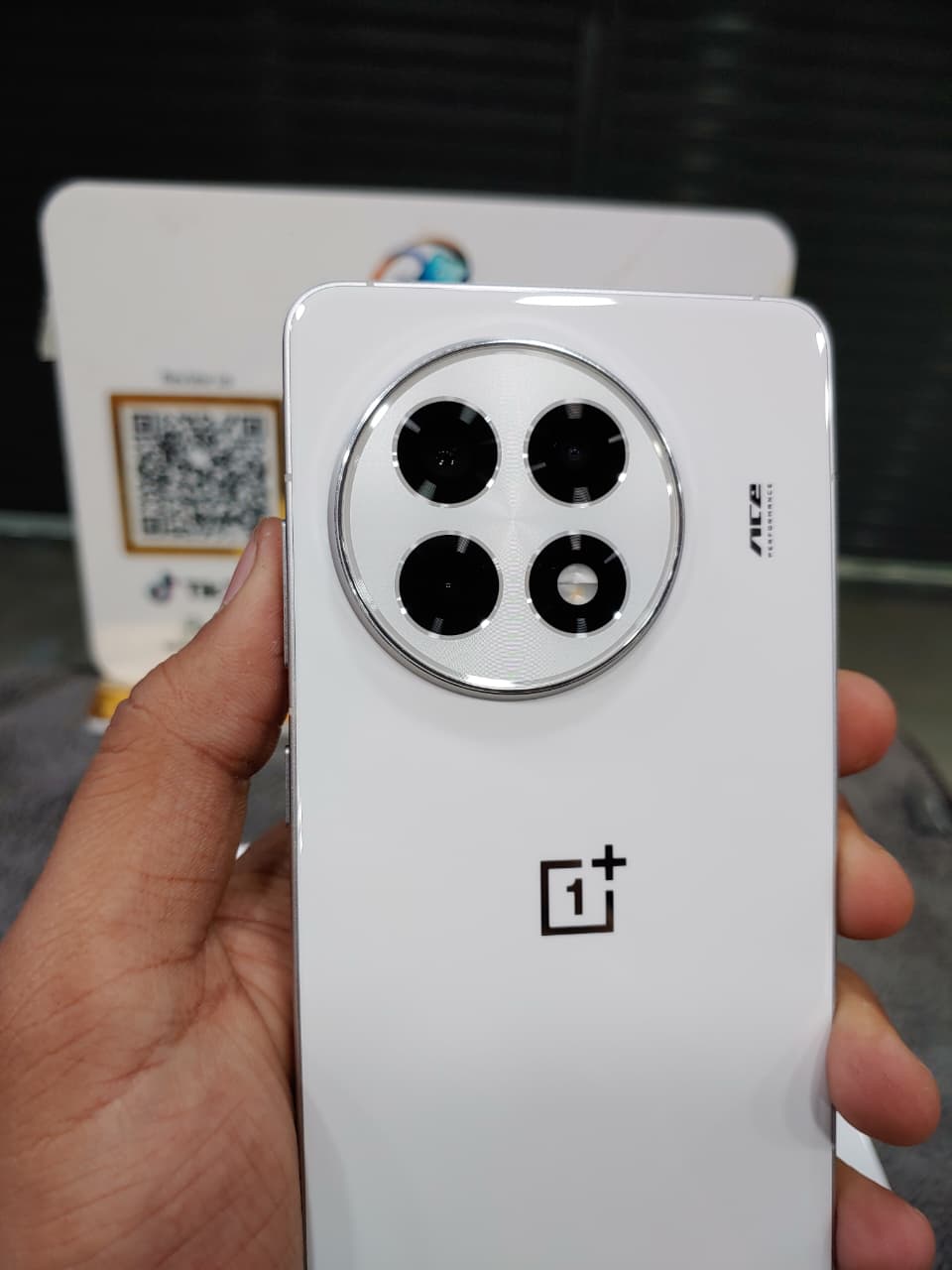 8317797c-dd3c-49d8-a443-f0f47eff9006