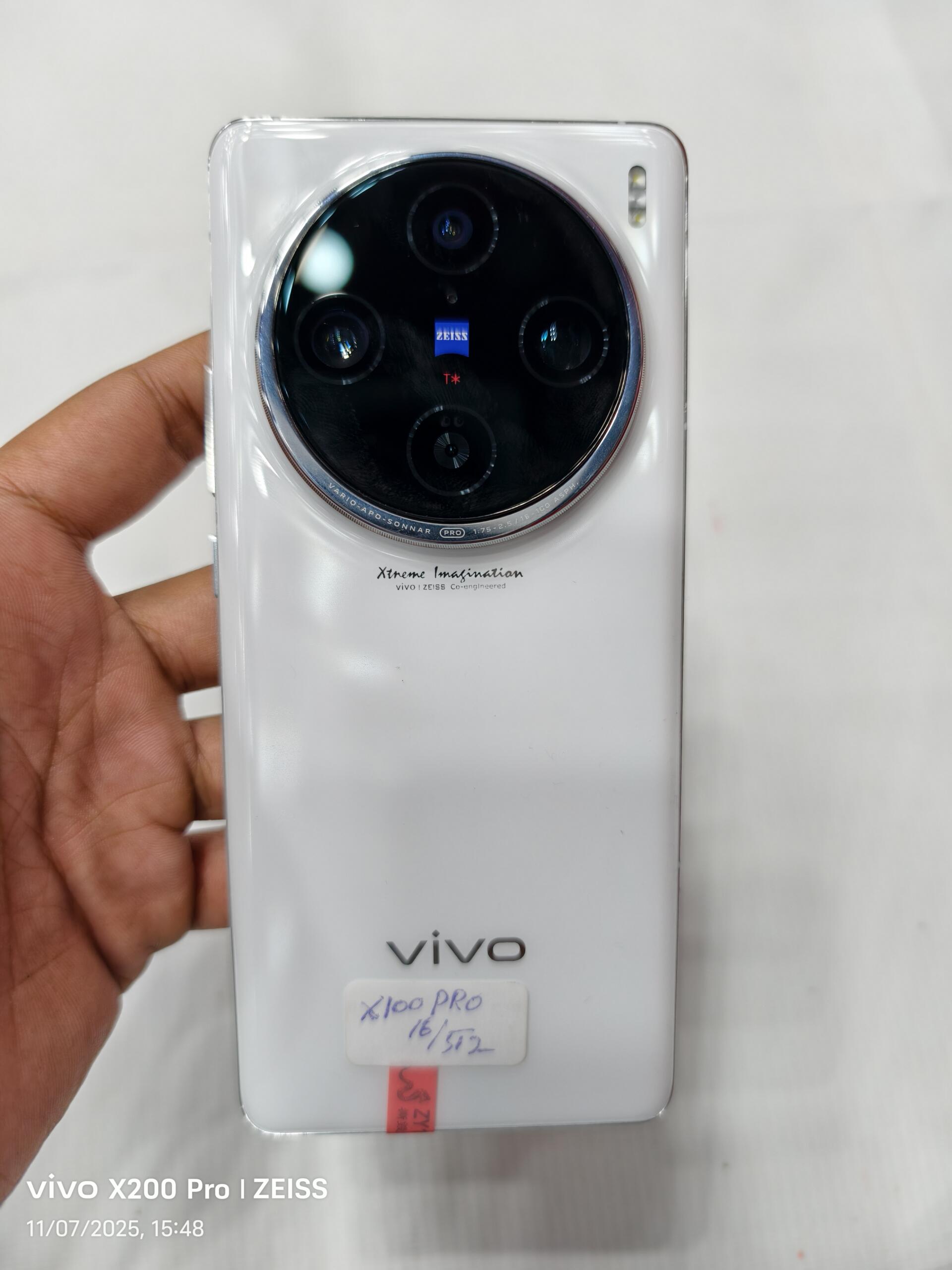 format: 0; filter: null; fileterIntensity: null; filterMask: null; captureOrientation: 90;
runfunc: 0; algolist: 0;
multi-frame: 1;
brp_mask:0;
brp_del_th:0.0000,0.0000;
brp_del_sen:0.0000,0.0000;
motionR: 3;
delta:1;
bokeh:1;
module: portrait;hw-remosaic: false;touch: (-1.0, -1.0);sceneMode: 13107200;cct_value: 0;AI_Scene: (-1, -1);aec_lux: 215.0;aec_lux_index: 0;albedo: ;confidence: ;motionLevel: 3;weatherinfo: weather?Hazy sunshine, icon:14, weatherInfo:100;temperature: 39;zeissColor: bright;