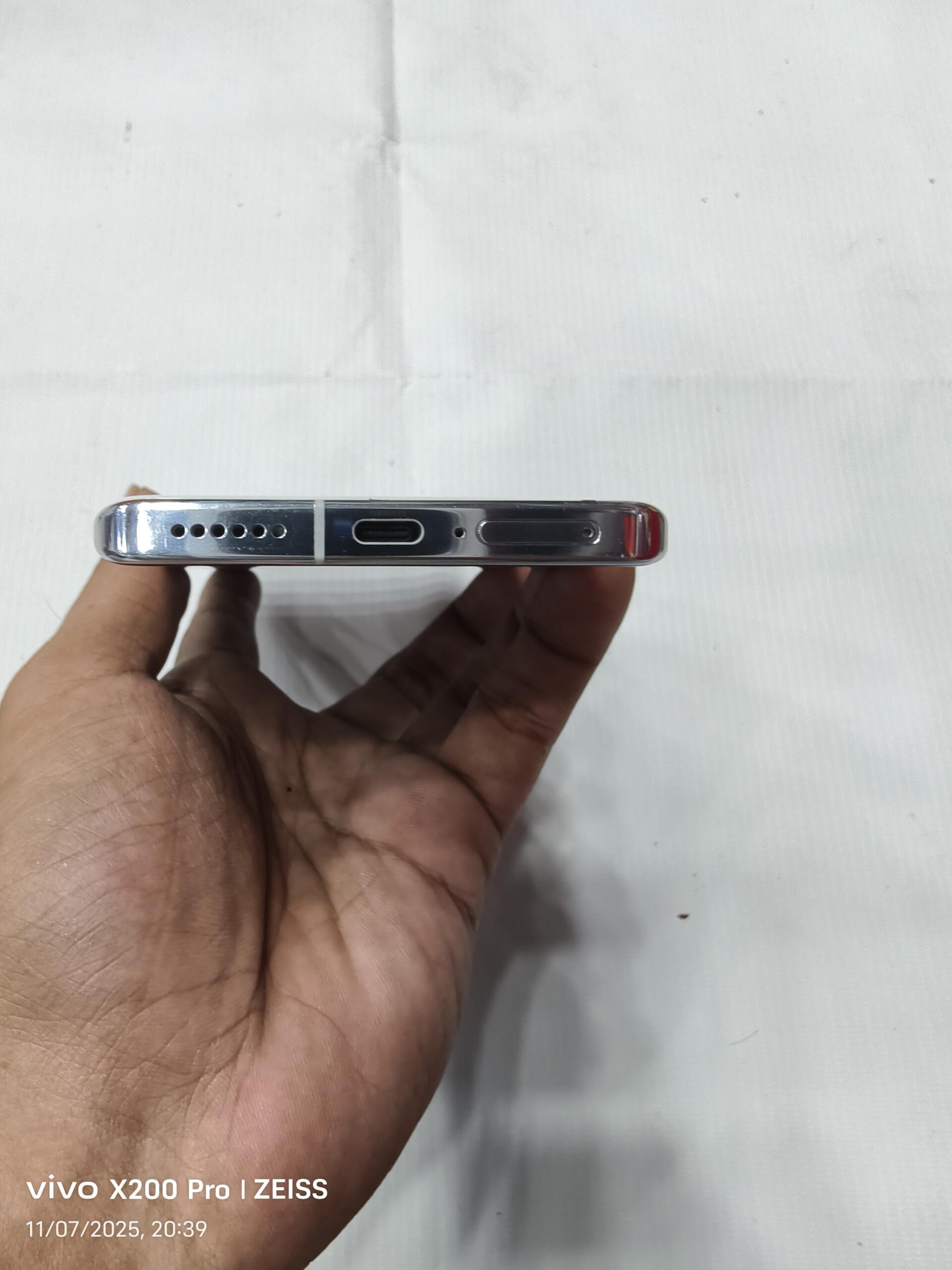 format: 0; filter: 0; fileterIntensity: 0.0; filterMask: 0; captureOrientation: 90;
runfunc: 0; algolist: 0;
multi-frame: 1;
brp_mask:0;
brp_del_th:0.0000,0.0000;
brp_del_sen:0.0000,0.0000;
motionR: 1;
delta:1;
bokeh:1;
module: photo;hw-remosaic: false;touch: (-1.0, -1.0);sceneMode: 8;cct_value: 0;AI_Scene: (-1, -1);aec_lux: 210.0;aec_lux_index: 0;albedo: ;confidence: ;motionLevel: 0;weatherinfo: weather?Sunny, icon:0, weatherInfo:100;temperature: 34;