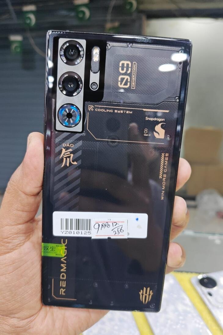 REDMAGIC 9 PRO