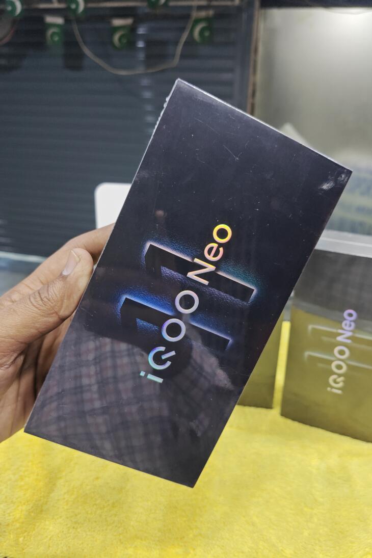 IQOO NEO 11